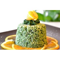 Couscous avec Spinaci e Pomodori Secchi - Couscous italien bientôt de cuisine avec condimento - 2 portions